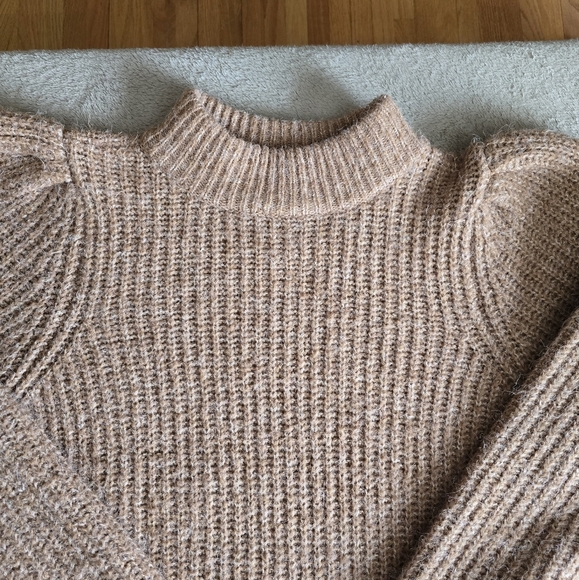 Vero Moda mock-neck puff sleeve knit sweater size large - Picture 4 of 13
